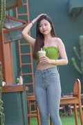 《领导的漂亮的妻子》6美